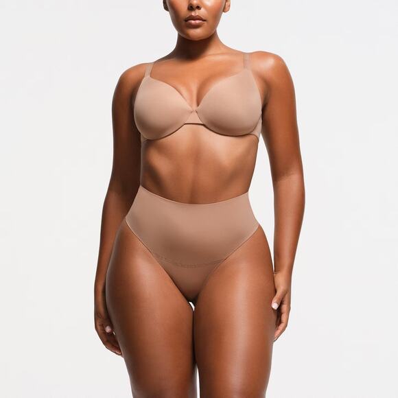 NWT! Skims Full Coverage Smoothing Intimates Lightly Lined Bra in Sienna - 34D - Picture 1 of 7